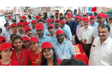 Retail Employees’ Day: ஊழியர்களை கெளரவித்த ஜெயச்சந்திரன் குழுமம்!