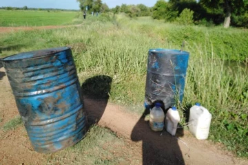 வாகனேரி பிரதேசத்தை சேர்ந்த இரு இளைஞர்கள் பொலிஸாரால் கைது