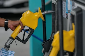 இலங்கையில் சட்டவிரோதமாக எரிபொருள் வைத்திருந்தால் சிறைத்தண்டனை- நீதிமன்றம் விதித்துள்ள உத்தரவு