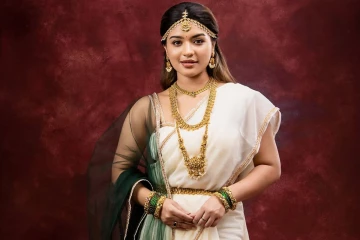 இளவரசியாக மாறிய நடிகை ஷபானா.. ரசிகர்களை கவரும் அழகிய புகைப்படங்கள்