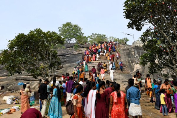 ஆலயத்திற்கு செல்ல விடவில்லை; சிறுவனின் முடிவால் பெற்றோர் அதிர்ச்சி | Boy Dies After Not Being Allowed To Go To Temple