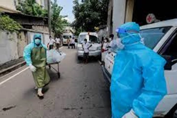 இலங்கையில் மீண்டுமொரு கொரோனா அலை அபாயம்!