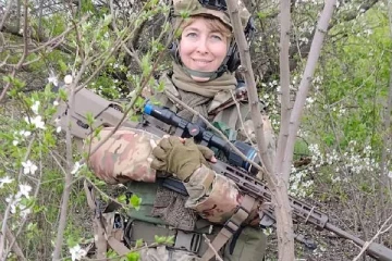 இரண்டு எதிரிகளுடன் சண்டை... சொந்த நாட்டு ராணுவத்தால் துஸ்பிரயோகத்திற்கு இரையாகும் உக்ரைன் பெண் வீரர்கள்