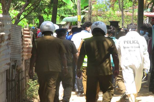 மட்டக்களப்பில் பெரும் சோக சம்பவம்: உயிரிழந்த ஆண் ஒருவர்! | Batticaloa Valaichchenai Man Went Graze Cows Died