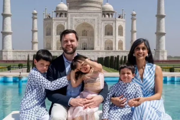 உங்கள் மனைவி பிள்ளைகளை இந்தியாவுக்கு திருப்பி அனுப்புங்கள்: அமெரிக்க துணை ஜனாதிபதி மீது விமர்சனம் | Jd Vance Face Backlash Over Us Migration Comment