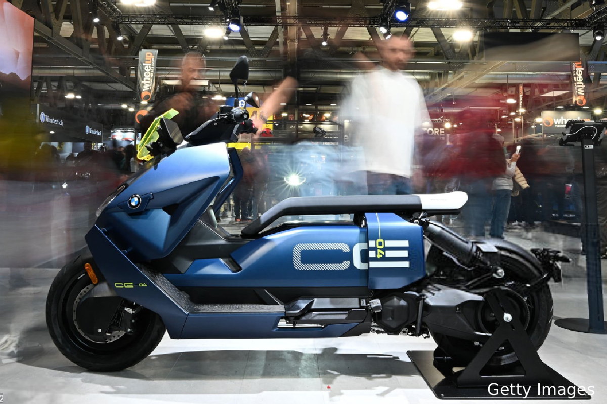 Expensive electric scooters India, BMW CE 04 price India, BMW CE 02 features, TVS X electric scooter, Ather 450 Apex performance, Suzuki e Access launch, Premium EV scooters India 2026 #ElectricScooters #BMWCE04 #BMWCE02 #TVSX #Ather450Apex #SuzukiEAccess #EVIndia #PremiumScooters