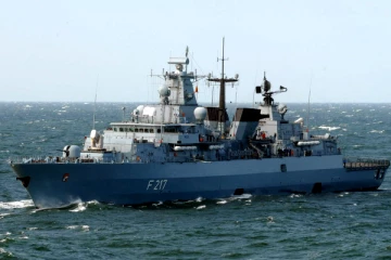 இலங்கைக்கு வரும் போர் கப்பல்!