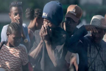 கூலிப்படையை சேர்ந்த 13 பேரை தீ வைத்து எரித்த பொதுமக்கள் - உலக செய்திகளின் தொகுப்பு