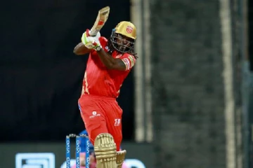 ஐபிஎல் தொடரில் சிக்சரில் சாதனைப் படைத்த கிறிஸ் கெயில்