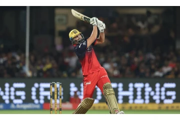 சால்ட், பட்டிதார் சிக்ஸர் மழை! மும்பை இந்தியன்ஸுக்கு 241 ரன் இலக்கு