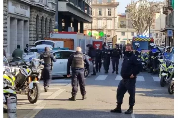 பிரான்ஸ் நகரில் துப்பாக்கிச் சூடு! பொலிஸ் உட்பட பலர் கைது