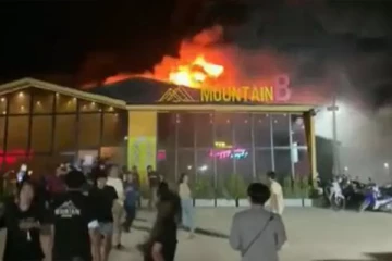 மதுபாண கடையில் ஏற்பட்ட தீ விபத்தில் 13 பேர் உடல் கருகி பலி!