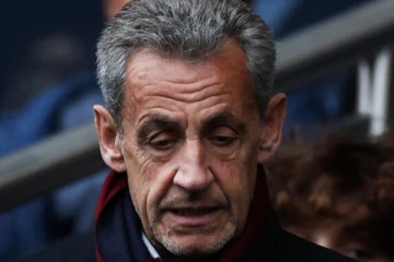 வழக்கு விசாரணையை எதிர்கொள்ளும் பிரான்ஸ் முன்னாள் ஜனாதிபதி... விவரம் செய்திக்குள்