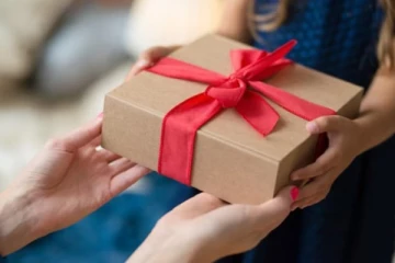 இந்த இடத்திற்கு வெறும் கையுடன் போகக்கூடாதாம்... அது துரதிஷ்டமாம்