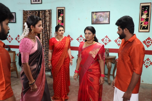 கிஸ் செய்தால் வாய்ப்பு.. பாண்டியன் ஸ்டோர்ஸ் நடிகையிடம் அட்ஜஸ்ட்மென்ட் கேட்ட நபர் | Pandian Stores Vj Deepika On Casting Couch கிஸ் செய்தால் வாய்ப்பு.. பாண்டியன் ஸ்டோர்ஸ் நடிகையிடம் அட்ஜஸ்ட்மென்ட் கேட்ட நபர் | Pandian Stores Vj Deepika On Casting Couch