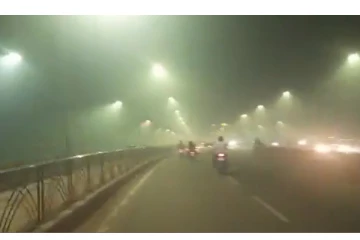 தீபாவளி கொண்டாட்டத்தால் சென்னையில் ஒன்றரை மடங்கு காற்று மாசுப்பட்டுள்ளது... - வெளியான தகவல்...!