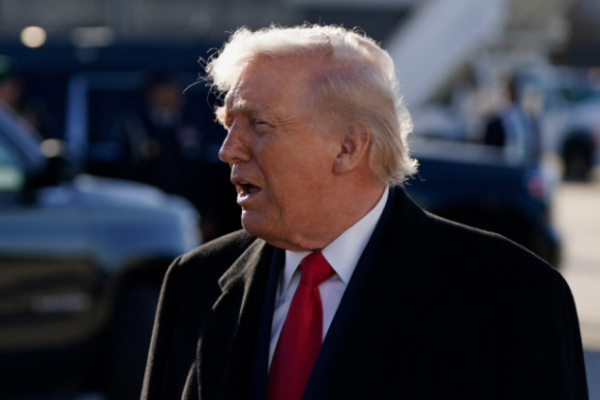 ஈரானை நோக்கி நகரும் உலகின் மிகப்பெரிய போர் கப்பல்! அமெரிக்காவின் அடுத்த பேரிடி | World S Largest Warship Heading Towards Iran ஈரானை நோக்கி நகரும் உலகின் மிகப்பெரிய போர் கப்பல்! அமெரிக்காவின் அடுத்த பேரிடி | World S Largest Warship Heading Towards Iran