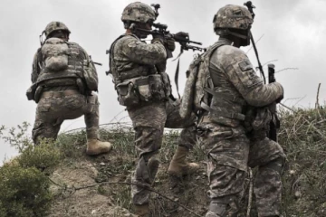 துளி இரத்தம் கூட சிந்தாமல் எதிரியை பழிவாங்கிய அமெரிக்கா!! (Video)