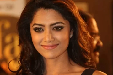 என்னை அந்தமாதிரி ஆடை அணியச் சொன்னார் பிரபல இயக்குநர் - மகாராஜா பட நடிகை