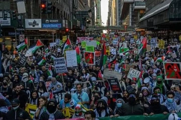 பலஸ்தீனத்தை ஆதரித்து நியூயார்க்கில் பாரிய ஆர்ப்பாட்டம்