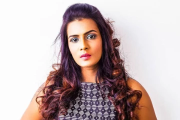 படப்பிடிப்பில் இருந்து தப்பியோடிய நடிகை மீராமிதுன்  - அதிரவைக்கும் தகவல்கள்