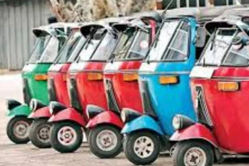 ත්‍රීරෝද රථ ගාස්තු අඩු කිරිම ගැන ත්‍රීරෝද රථ සංගම් කියන දේ..