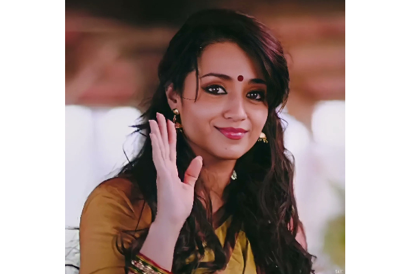 அரசியல் கட்சியில் இணையவது குறித்து நடிகை திரிஷாவே அளித்த பதில்! | Trisha About Politcal Party Joining News