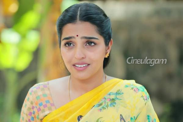 புதிய சீரியலில் கமிட்டாகியுள்ள கண்ணே கலைமானே சீரியல் நடிகை... எந்த தொலைக்காட்சி தொடர் தெரியுமா? | Kanae Kalaimanae Actress Pavithra New Serial புதிய சீரியலில் கமிட்டாகியுள்ள கண்ணே கலைமானே சீரியல் நடிகை... எந்த தொலைக்காட்சி தொடர் தெரியுமா? | Kanae Kalaimanae Actress Pavithra New Serial