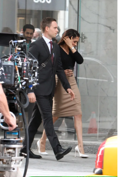 மீண்டும் திரைப்படத்தில் நடிக்கும் இளவரசர் ஹரியின் மனைவி மேகன் | Harry Reaction To Meghan Re Entry To Act Cinema மீண்டும் திரைப்படத்தில் நடிக்கும் இளவரசர் ஹரியின் மனைவி மேகன் | Harry Reaction To Meghan Re Entry To Act Cinema