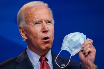 கட்டாய முகக்கவசம்: ஜோ பைடன் நிர்வாகத்தின் ஆணையை நிராகரித்த நீதிபதி!