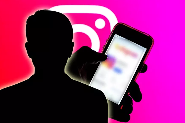 17 வயது மாணவனுக்கு முகம் சுழிக்கும் செயலில் ஈடுபட்ட ஆசிரியருக்கு நேர்ந்த கதி | Teacher Sexually Harassing 17 Year Old Student