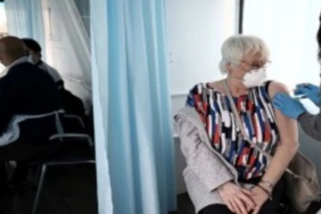 இங்கிலாந்தில் 6 பேருக்கு புதிய வகை கொரோனா தொற்று