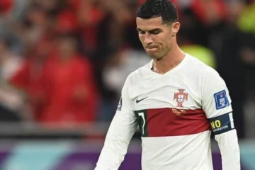 අමිහිරි පරාජය ගැන සිය අවසන් තරගයට සහභාගි වූ ‍රොනාල්ඩෝ තැබූ සටහන..