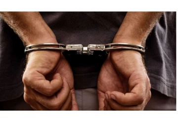 80 இலட்சம் பெறுமதியான ஐஸ் போதைப்பொருளுடன் ஒருவர் கைது!