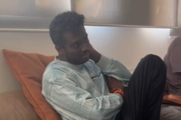 அடுத்த படத்தை தொடங்கிய அட்லீ.. படுவைரலாகும் வீடியோ | Atlee Starts His Next Movie Video Goes Viral அடுத்த படத்தை தொடங்கிய அட்லீ.. படுவைரலாகும் வீடியோ | Atlee Starts His Next Movie Video Goes Viral