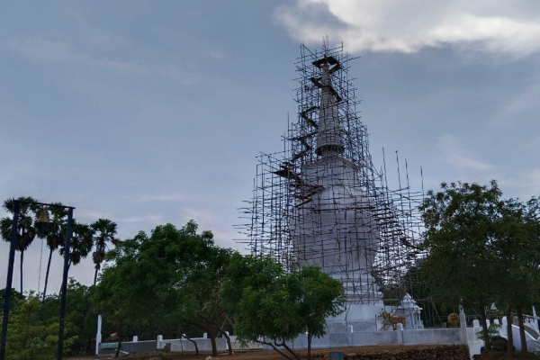 யாழ் பொலிஸாரின் அதிரடியால் தையிட்டியில் சிதைந்த இரசிய திட்டம் ; மற்றுமொரு புத்தர் சிலை நிறுவ முயற்சி | Jaffna Protest Over Thaiyitti Temple