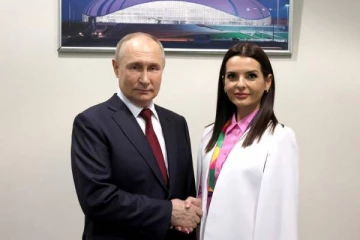 புடினின் ஆதரவு தலைவர் ஐரோப்பிய நாட்டில் அதிரடி கைது: அடக்குமுறை நடவடிக்கை என ரஷ்யா கண்டனம்