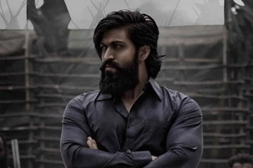 பெரிய எதிர்பார்ப்பில் இருக்கும் KGF 2 படத்தின் முதல் விமர்சனம், இதோ !