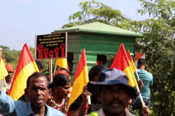 மட்டக்களப்பில் நடந்த மாபெரும் போராட்டத்தில் குழப்பம் (Video)