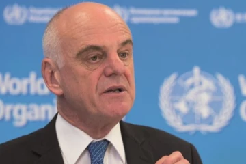 இது முட்டாள்தனமானது! பிரித்தானியா அரசாங்கத்தின் திட்டம் குறித்து WHO எச்சரிக்கை