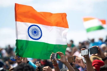 இந்தியர்கள் அதிகமாக வாழும் நாடு எது தெரியுமா? வெளிவந்த புள்ளிவிவரங்கள்