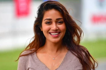 நடிகை நிவேதா பெத்துராஜ் தமிழில் இப்படியொரு சீரியல் நடித்துள்ளாரா?- இது எத்தனை பேருக்கு தெரியும்?