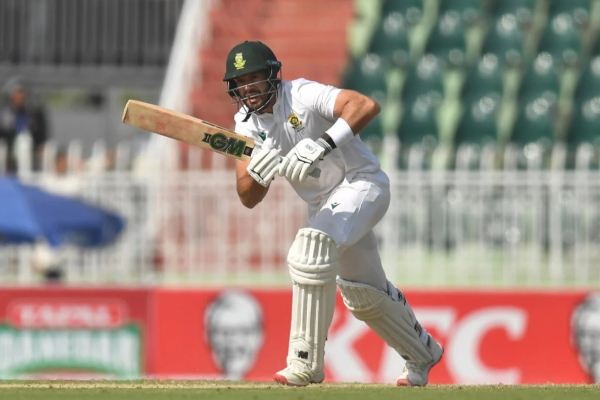 159 ஓட்டங்களில் சுருண்ட தென் ஆப்பிரிக்கா - சாதனைகளை படைத்த பும்ரா | Bumrah Creates Record With 5 Wickets Vs Sa Test 159 ஓட்டங்களில் சுருண்ட தென் ஆப்பிரிக்கா - சாதனைகளை படைத்த பும்ரா | Bumrah Creates Record With 5 Wickets Vs Sa Test