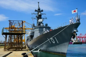 கொழும்பு துறைமுகத்தை வந்தடைந்த பாரிய போர்க்கப்பல்கள்!