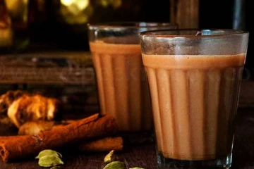 சாயங்காலம் டீ போடும் போது இதையும் சேர்த்து போடுங்க..நெஞ்சு சளி முறியும்