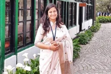 பயிற்சி மையம் செல்லாமலேயே UPSC தேர்வில் வெற்றி.., யார் இந்த இளம் ஐஏஎஸ் அதிகாரி?