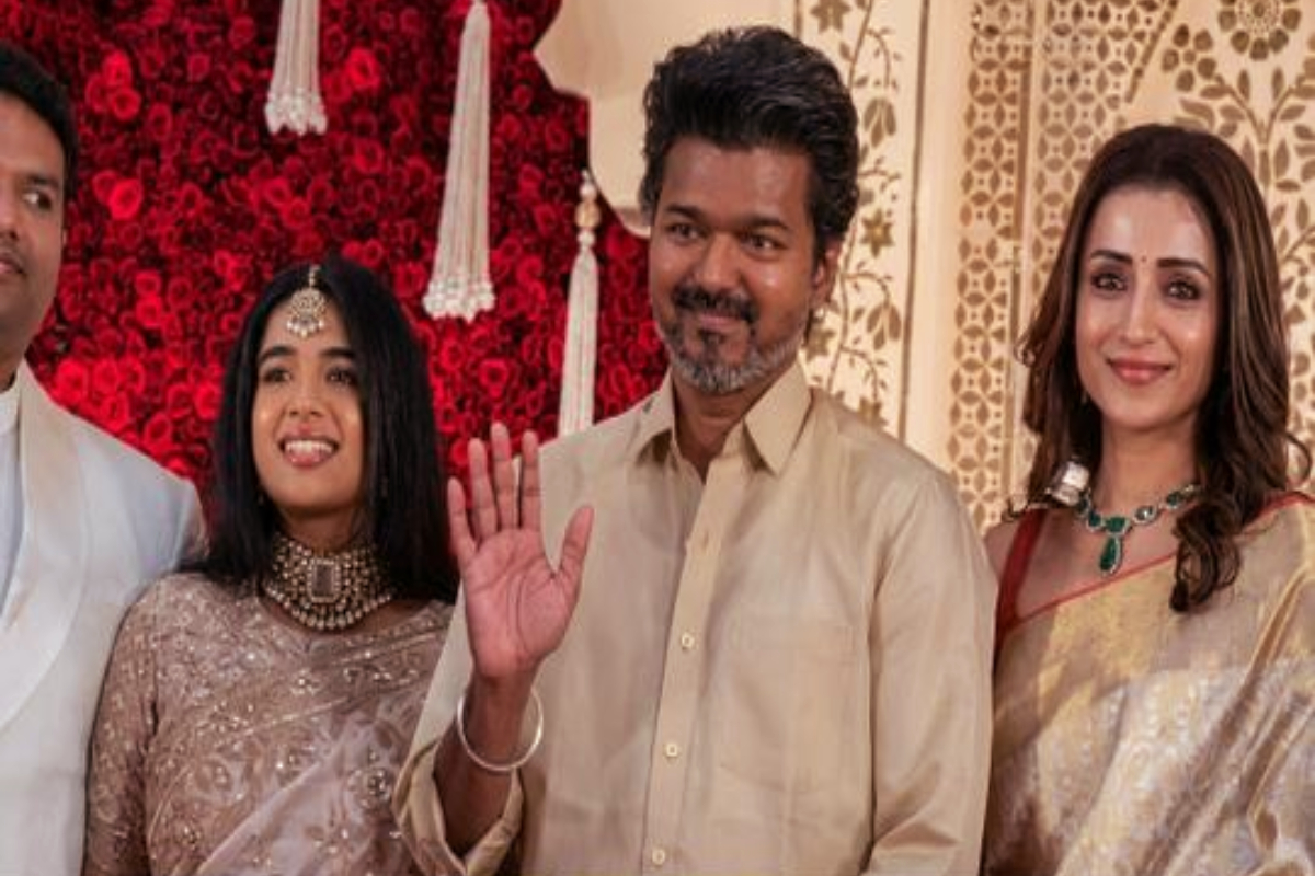 த்ரிஷா வெளியிட்ட புகைப்படம் உண்மை இல்லையா! ஆதாரத்துடன் நிரூபித்த பாடகி சுசித்ரா | Viral Vijay Trisha Photo Singer Suchitra Says True