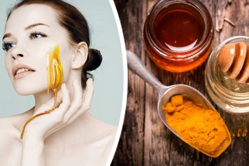 முகப்பருவா? கவலை விடுங்க..தேனை இப்படி பயன்படுத்தி பாருங்க விரைவில் பயன் தெரியுமாம்!