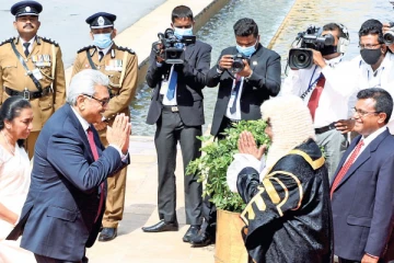 ஜனாதிபதிக்கு எதிரான நம்பிக்கையில்லாப் பிரேரணை! நிகழ்ச்சி நிரலுக்குள் உள்ளடக்கம்!