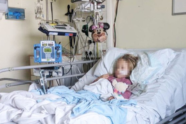 "டிக்டாக் சவால்" - 23 காந்தங்களை ஒரே நேரத்தில் விழுங்கிய சிறுமி - பின்பு நடந்த அதிர்ச்சி சம்பவம்! | World